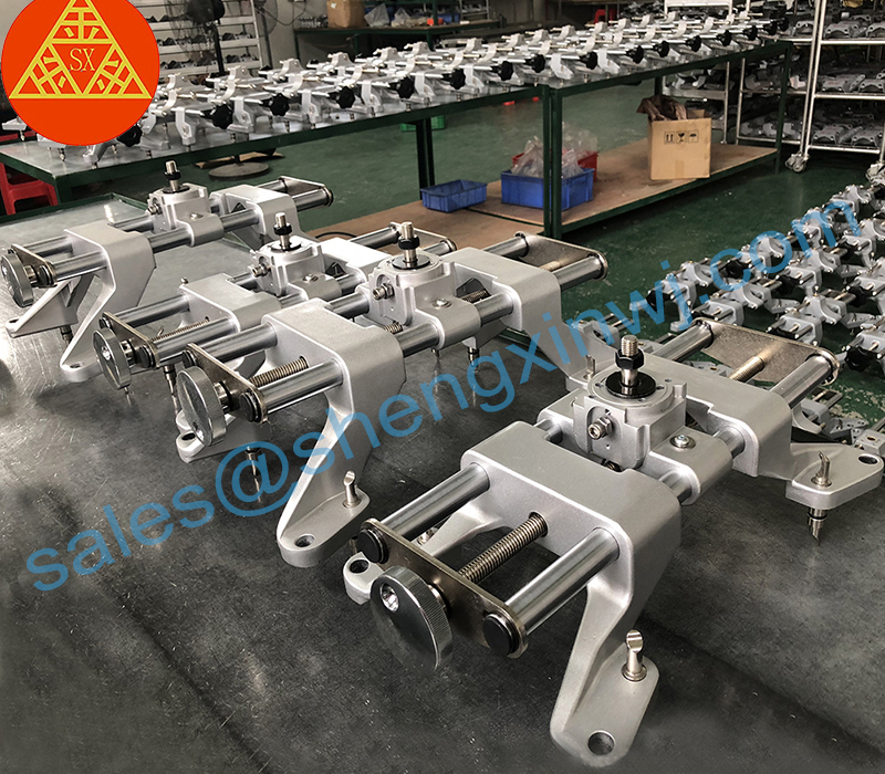 AC200 wheel alignment clamp