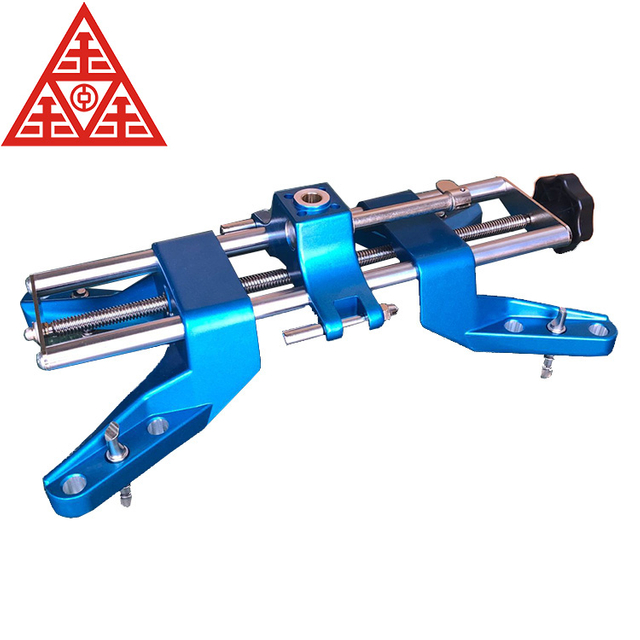 Car Wheel Alignment Clamp